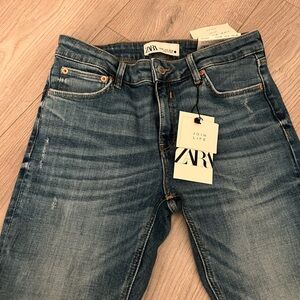 Zara “The Skinny” jeans size 6